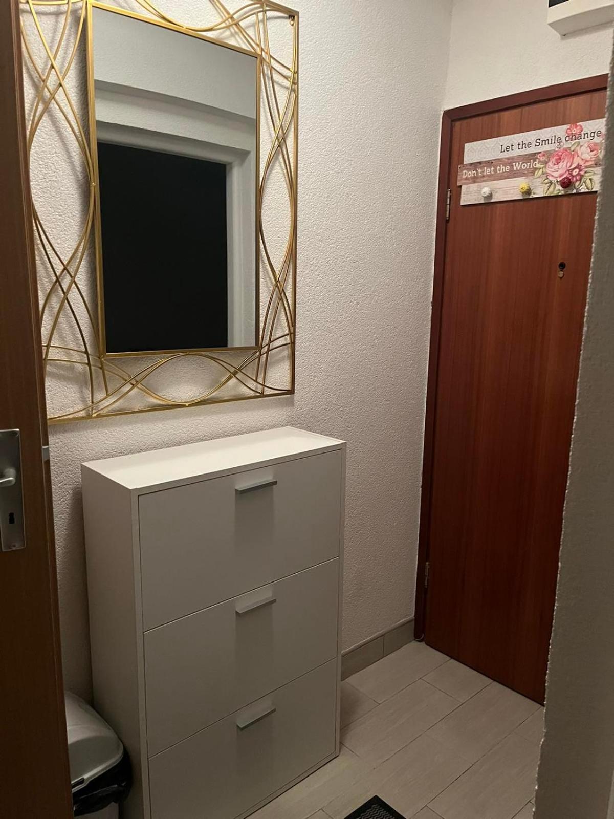 Lovely Apartment In Old Town 400M From City Center Sebilj Szarajevó Kültér fotó